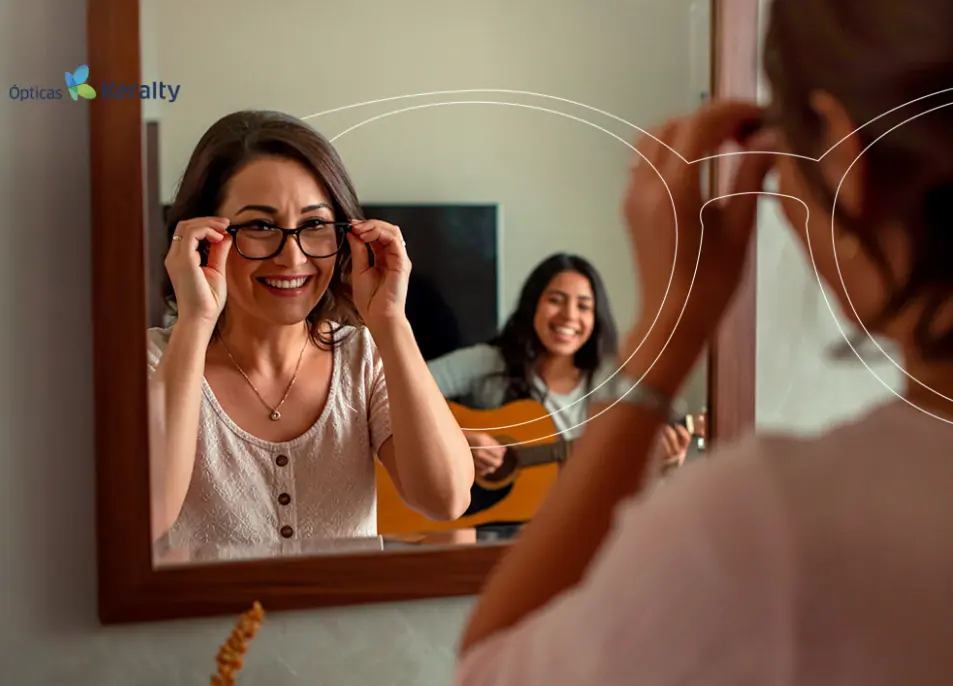 opticas-keralty-mama-version-estilo